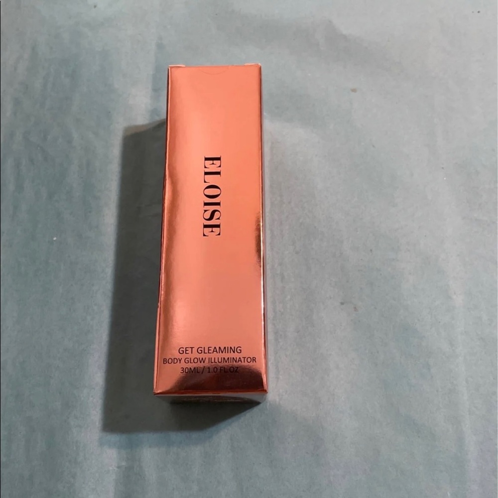 Eloise Get Gleaming Body illuminator